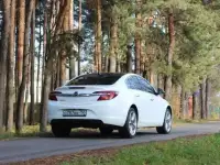 Opel  Insignia / 2015 Седан I Рестайлинг / 1.6 AT (170 л.с.), фотография 4