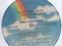 Виниловая пластинка дуэта Blue Mercedes 