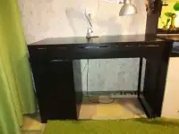 Продам письменный стол