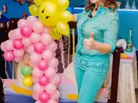 Ведущая  на свадьбу