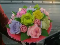 Цветы из бумаги и конфет, фотография 5