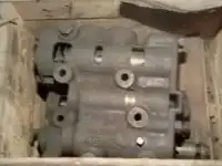 Клапан в сборе кпп Komatsu D155/85 (1 