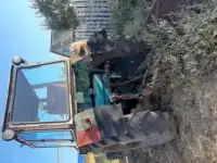 Продаём трактор ЮМЗ цена договорная. Все вопросы по телефону.