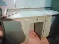 Верстак с советскими тисками