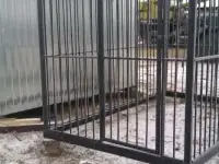 Вольеры для собак разборные и сварные
