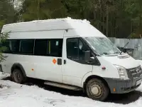 Продам ford transit bus