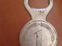 Коллекционный экспонат  Открывалка для лимонада пива из  ГДР   Германской демократической республики