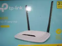 Продам новый tp link №300 wi fi роутер