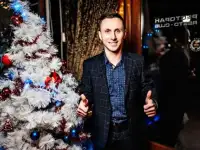 Новогодние корпоративы. Ведущий. Диджей. Шоу-программа