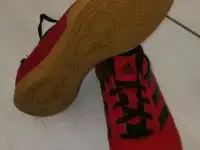 Кроссовки Adidas фирменные. Размер 38-39 | С доставкой*