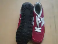 продам кросовки женские, фотография 3