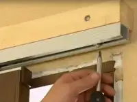 УСТАНОВКА РАЗДВИЖНЫХ МЕЖКОМНАТНЫХ ДВЕРЕЙ, фотография 3