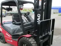 Вилочный погрузчик  JAC CPСD 35 в Омске от официального представителя завода в РФ