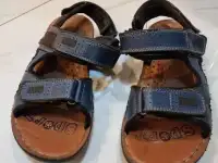 Продам