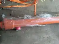 Гидроцилиндр ковша Hitachi ZX200-3, 4629154, 4646744, 4613950,