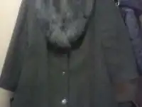 Женское зимнее пальто.