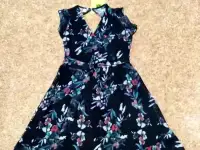 Платье с открытой спиной