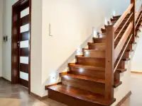 Комплектующие для лестниц