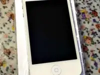 Продается iPhone 4S 16Gb