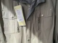 Куртка демисезонная цвета бледный хаки XXL - XXXL На ростсм Абсолютно новая Две очень похожих легких куртки, фотография 2