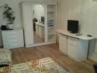 2-х комнатная на сутки Ново-Садовая 369, фотография 4