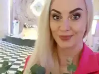 Ведущая на свадьбу. Тамада Екатеринбург с диджеем.
