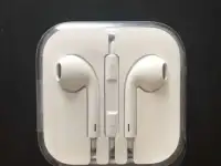 Наушники Apple с пультом управления