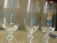 Бокалы для шампанского