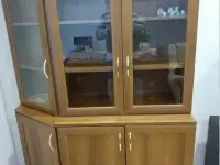 Распродается разная МЕБЕЛЬ Кресло школьника красное Витрина Стеллаж Шкаф, фотография 4