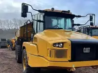 Думпер CAT 730, 2019 г, 5700 м/ч, из Европы, фотография 3