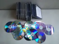 DVD CD диски 50 штук бесплатно.