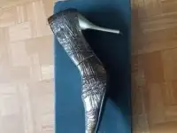 Туфли на шпильках, фотография 4