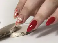 Мастер маникюра