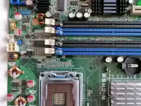 Материнская плата Asus P5M2-M, фотография 2