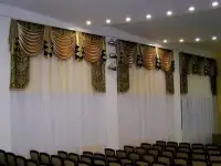 Пошив театральных шторы, Карнизы.