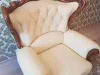 Продам итальянскую мебель.