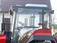 Стекло двери на трактор Втз 2032. Втз 2048. ВТЗ-30СШ.Т30.45.152. (размер 1262*1000)
