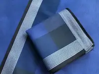 Хитовые синие носовые платки