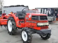 японский мини трактор KUBOTA GT3D, фотография 2
