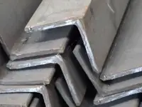 Уголок равнополочный