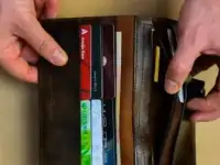 Продам Мужские портмоне