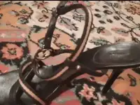 Продаю босоножки  кожаные  женские  оригинальные  Gucci, фотография 2