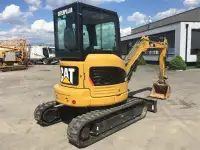 Гусеничный мини экскаватор САТ303CR.
