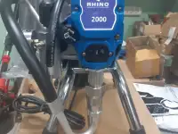 Окрасочный аппарат Rhino 2000