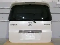 Дверь багажника Honda Stepwgn rk5 Spada