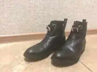 Ботинки женские