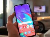 Продам Samsung Galaxy A40 НОВЫЙ