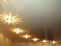 Бесшовные натяжные потолки.