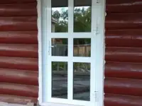 Дверь алюминиевая
