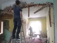 Демонтаж Слом Стен